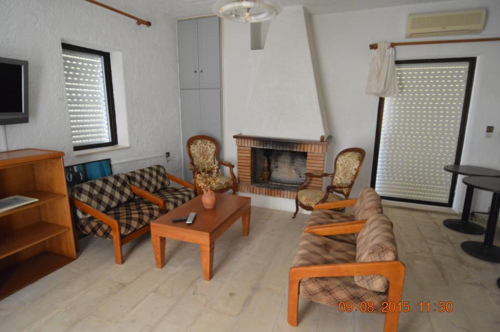 Krits Hotel Херсонисос Екстериор снимка