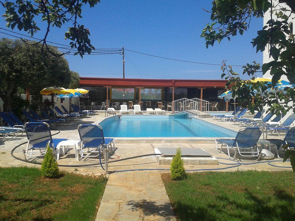 Krits Hotel Херсонисос Екстериор снимка